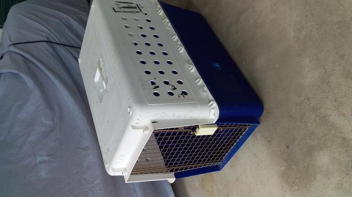 Poultry/pet carriers